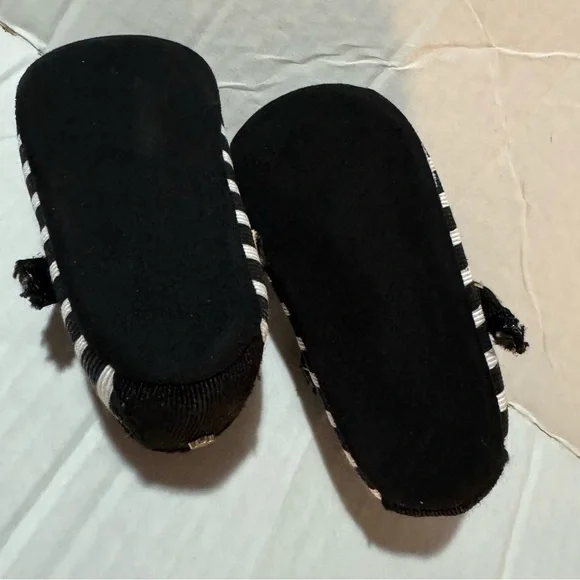 Kate Spade infant shoes - Picture 6 of 6